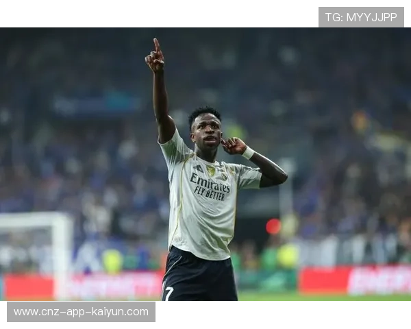 皇马维尼修斯边线下底回传收获回报 皇马维尼修斯边线下底回传收获回报