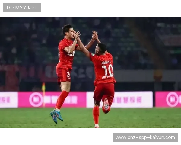 长春亚泰外线节奏逐渐加速,多次冲出空间 长春亚泰外线节奏逐渐加速,多次冲出空间